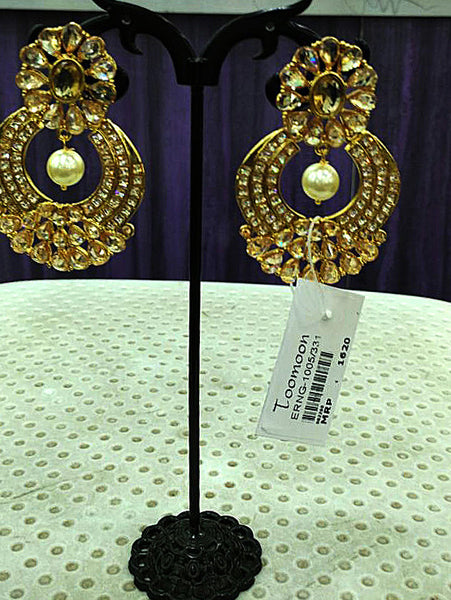 Golden pearl2 Earrings