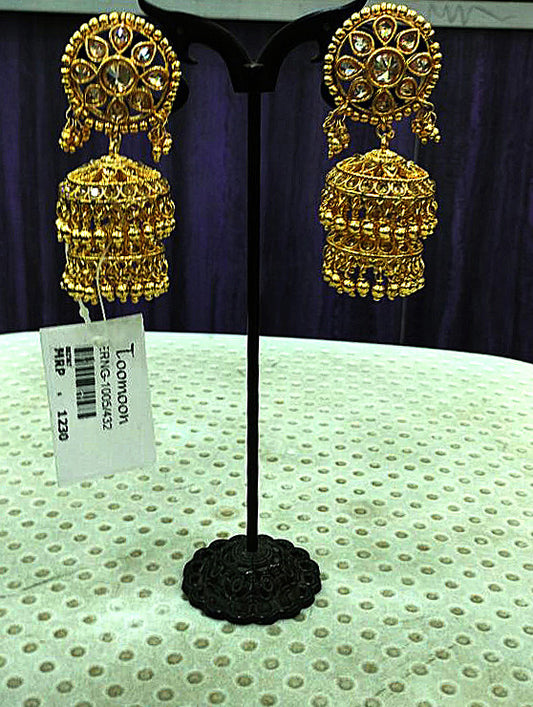 Golden white stone2 Earrings - Dailybuyys