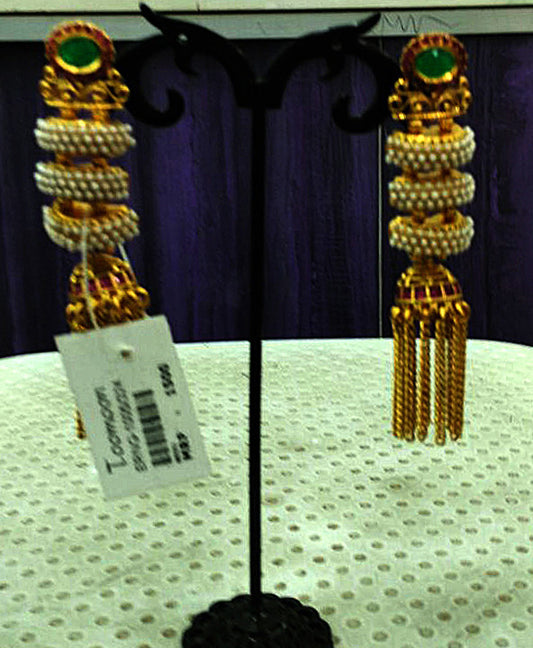 Golden green stone Earrings - Dailybuyys
