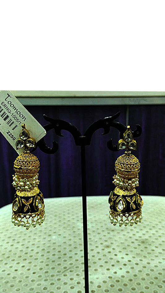 Golden black white stone pearl Earrings - Dailybuyys