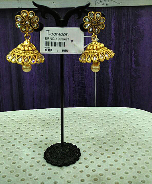 Golden white stone pearl6  Earrings - Dailybuyys