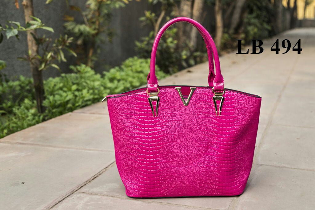 Glossy Magenta Totes Get Extra 10% Discount on All Prepaid Transaction