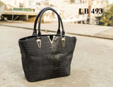 Glossy Black Totes Get Extra 10% Discount on All Prepaid Transaction