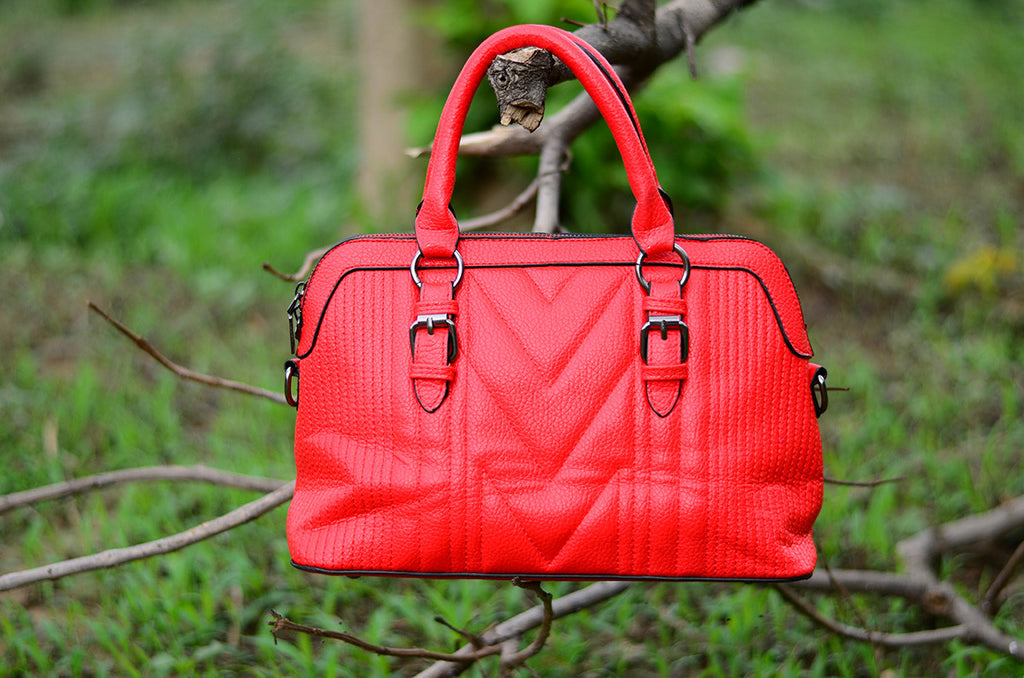 Red M Design Handheld Hand Bags