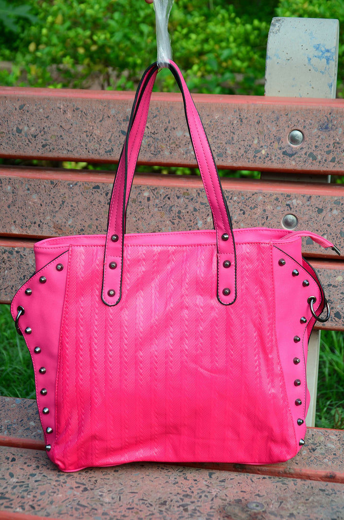 Pink Bag Totes Get Extra 10% Discount on All Prepaid Transaction