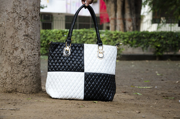 White & White Big Bag Totes Get Extra 10% Discount on All Prepaid Tran –  Dailybuyys