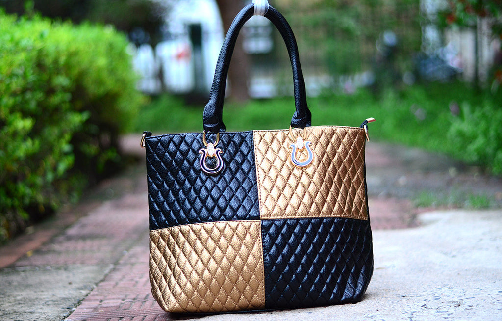 Brown Royal Check Totes Get Extra 10% Discount on All Prepaid Transaction