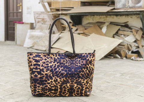 Brown Leopard Print Totes Get Extra 10% Discount on All Prepaid Transaction