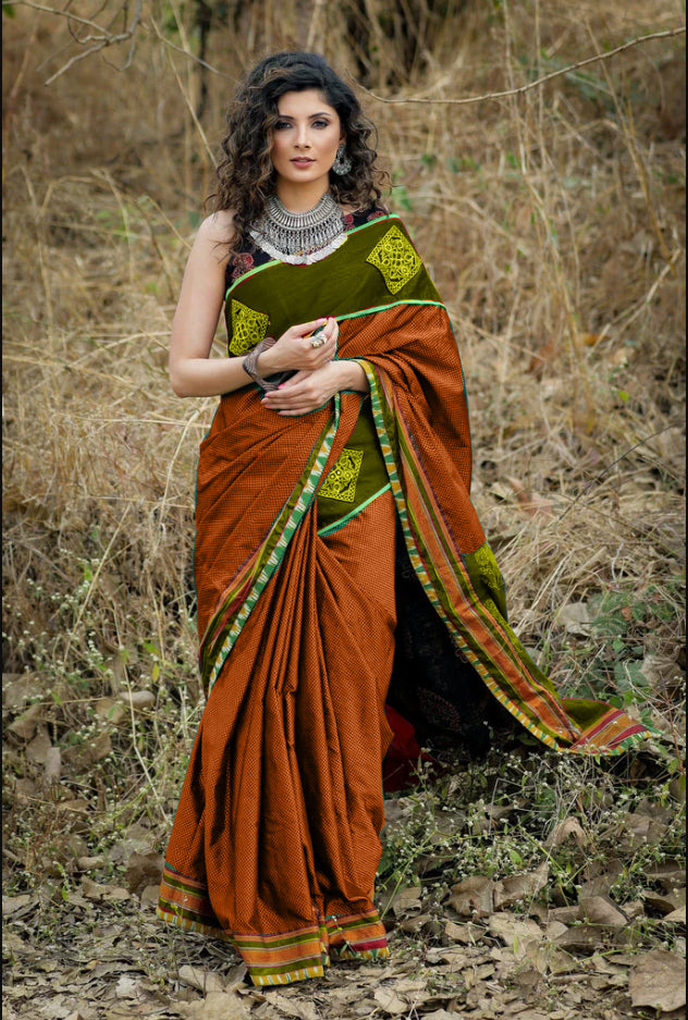 Pure Handloom cotton Saree Get Extra 10% Discount on All Prepaid Transaction