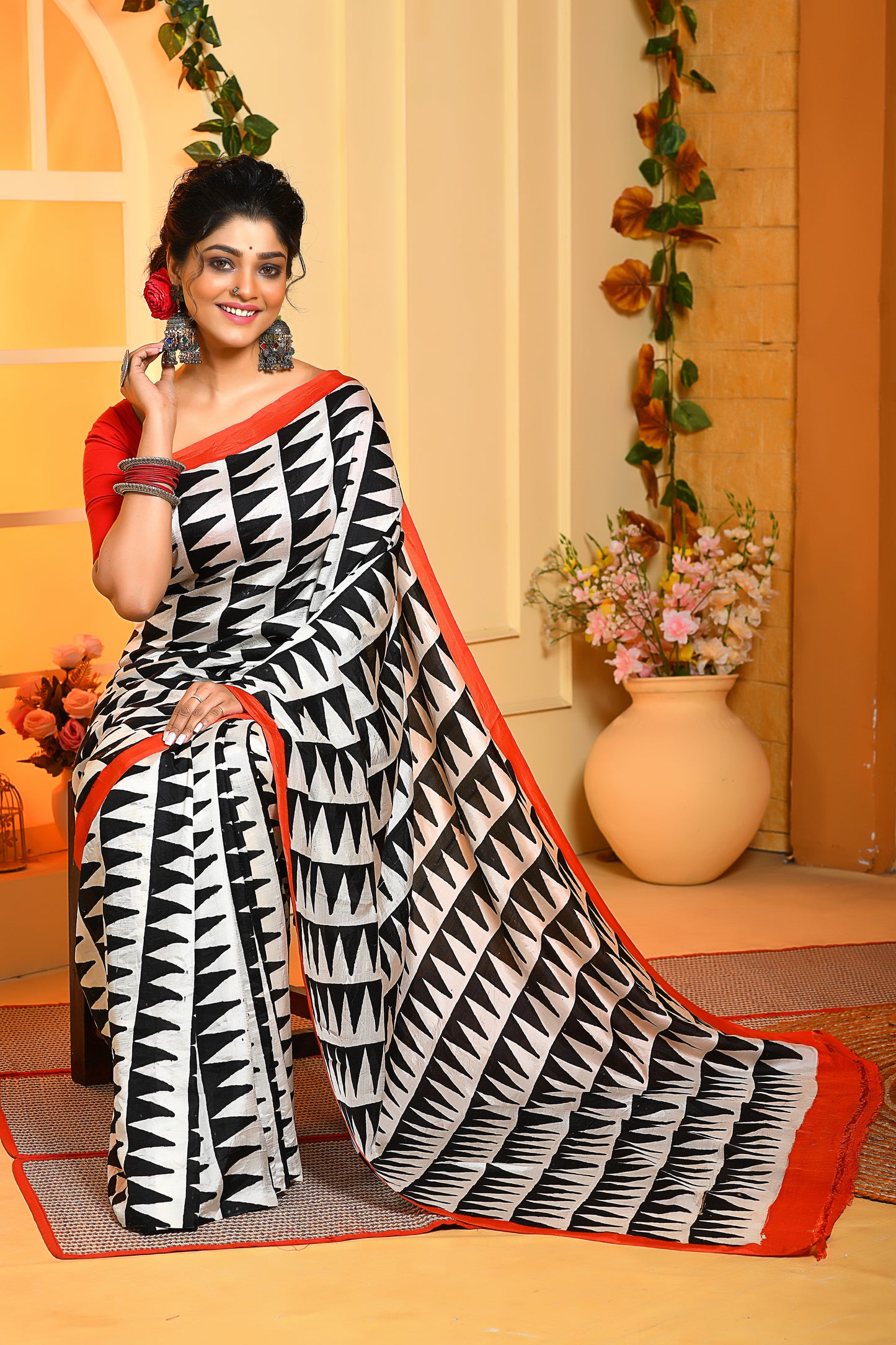 White Black Block Printed Handloom Pure Silk Sarees