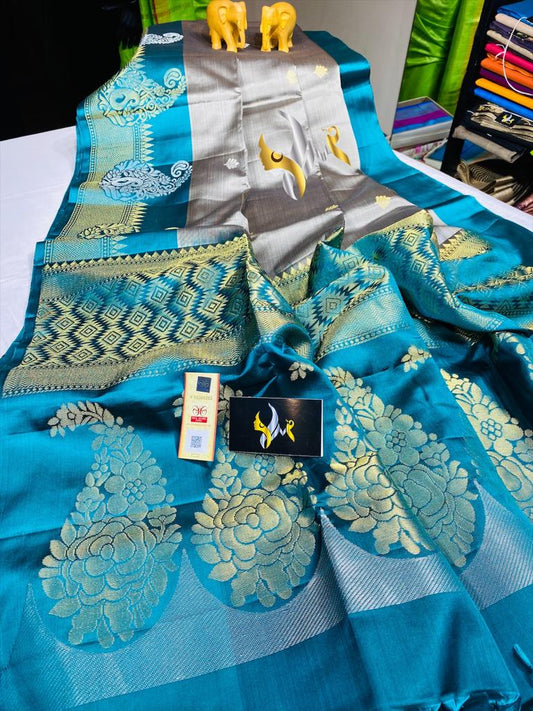 Blue Kanjivaram Silk Sarees  Handwoven With Gold Pattern