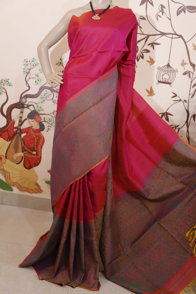 Kalyan Silks - This Kanchipuram Silk Saree is embellished... | Facebook
