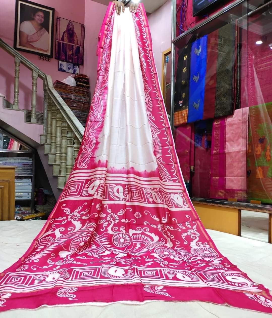 Pink Hand Painted Pure Silk Mark Certified Bishnupuri Silk Sarees - Dailybuyys