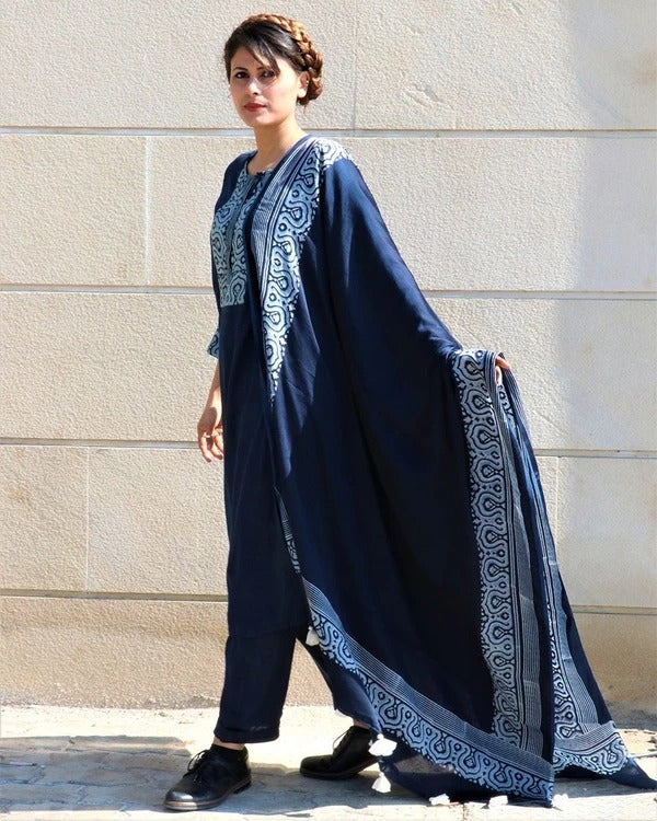 Navy Blue Block Printed Design Pure Silk Top & Dupatta