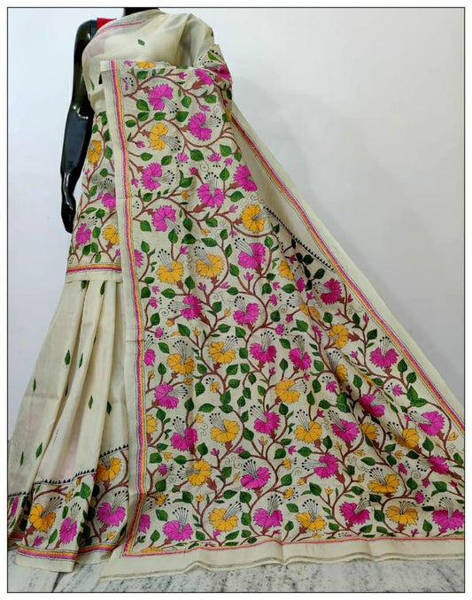 Cream Hand Embroidery Kantha Stitch Saree