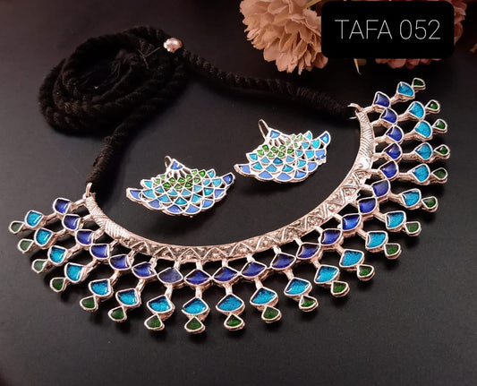 Multicolor Beautiful Designed Jewellery Sets