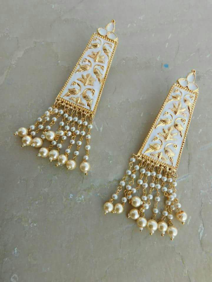 White Moti Earrings - Dailybuyys
