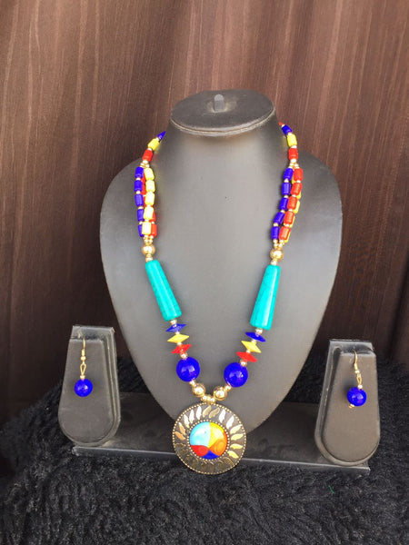 Design Glass Bead Necklace
