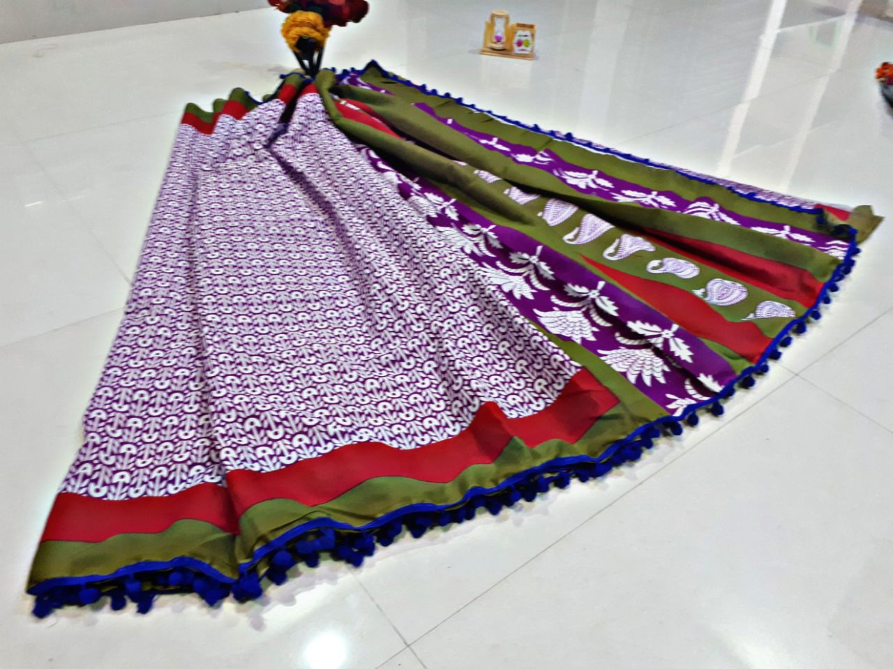 Violet Bagru Printed Pure Cotton Sarees - Dailybuyys