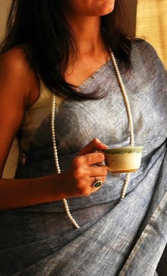 Grey Pure Linen Sarees - Dailybuyys