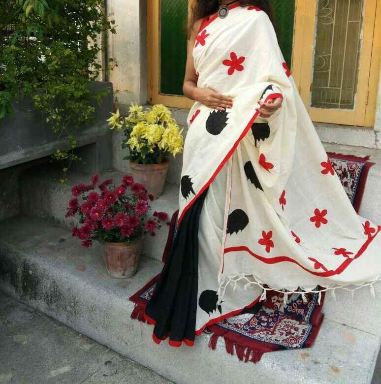 White Black Applique Sarees - Dailybuyys