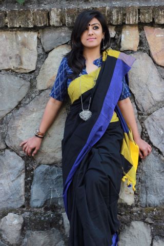 Black Bengal Handloom Khadi Sarees - Dailybuyys