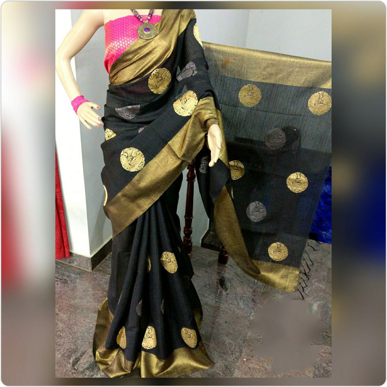 Black Red Banarasi Silk Sarees - Dailybuyys