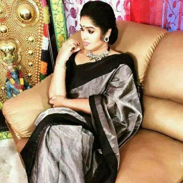 Black Grey Uppada Silk Sarees - Dailybuyys