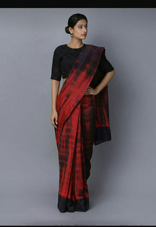 Red Black Mulmul Batik Sarees - Dailybuyys