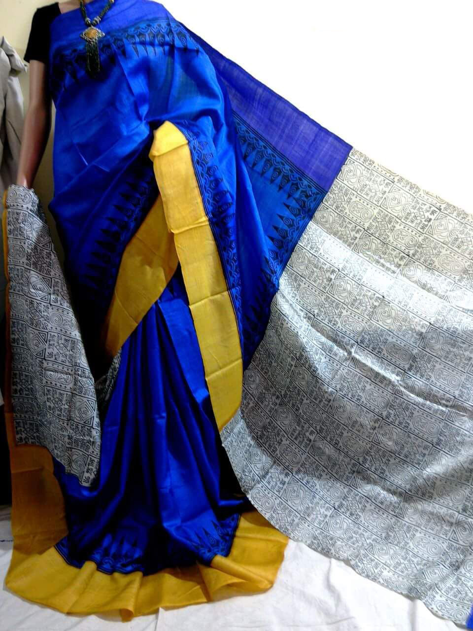Blue Grey Pure Silk Sarees - Dailybuyys