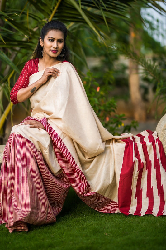 Red Beige Pure Cotton Silk Sarees - Dailybuyys