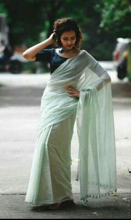 Green Khadi Sarees - Dailybuyys