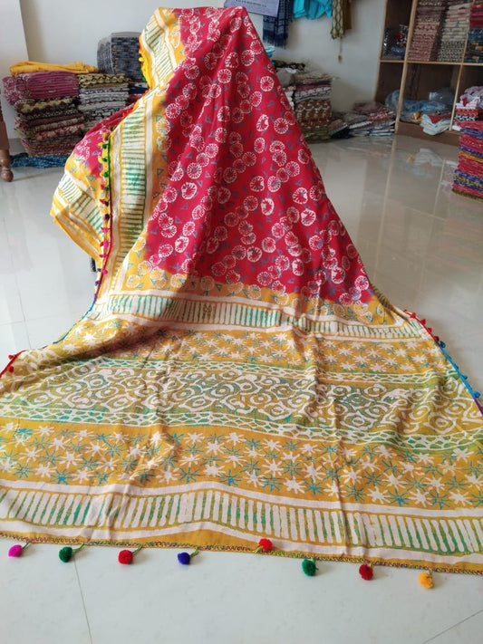 Red Bagru Printed Pure Cotton Sarees - Dailybuyys