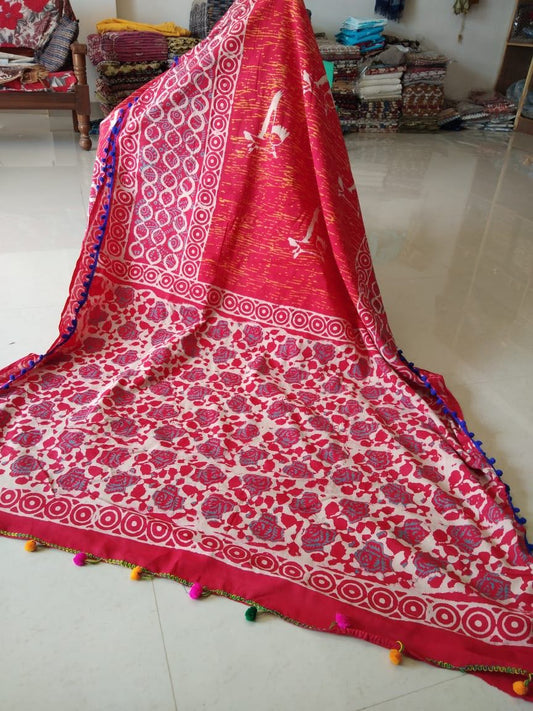 Red Bagru Printed Pure Cotton Sarees - Dailybuyys