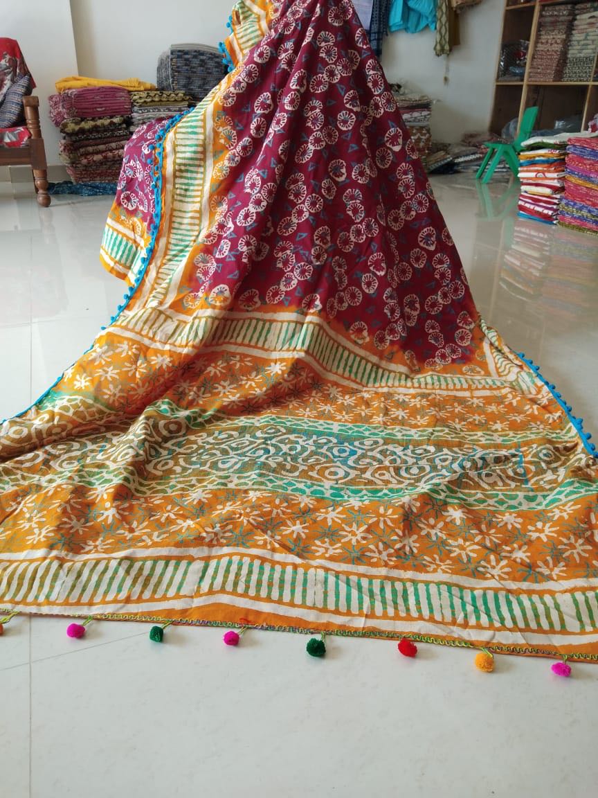 Purple Yellow Bagru Printed Pure Cotton Sarees - Dailybuyys