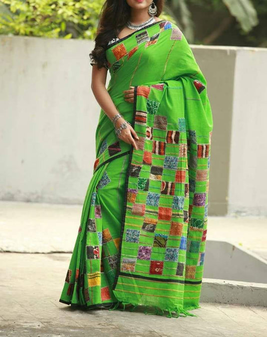 Green Pure Cotton Khesh Sarees - Dailybuyys