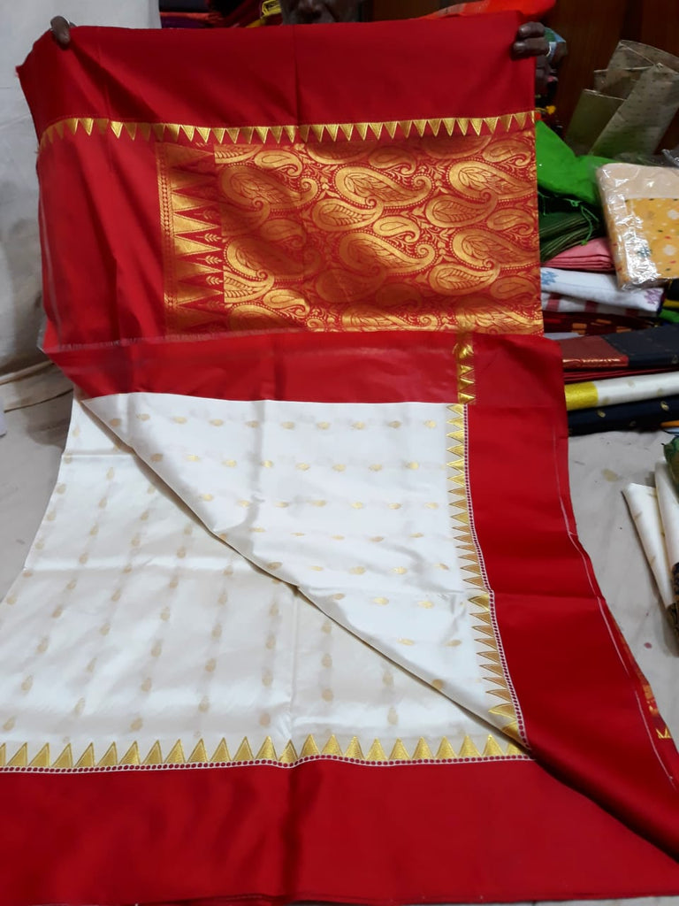 Red White Garad Silk Sarees Get Extra 10% Discount on All Prepaid Transaction
