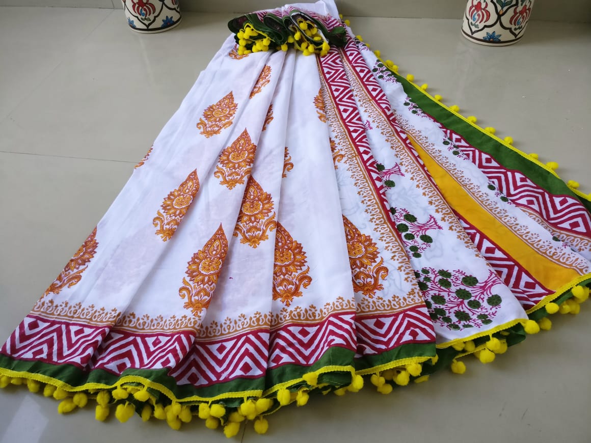 White Bagru Printed Pure Cotton Sarees - Dailybuyys