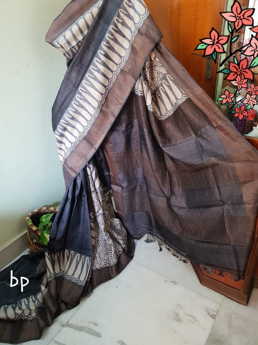 Grey Block Printed Zari Border KK  Zari Border Pure Silk Mark Certified Tussar Silk Sarees - Dailybuyys