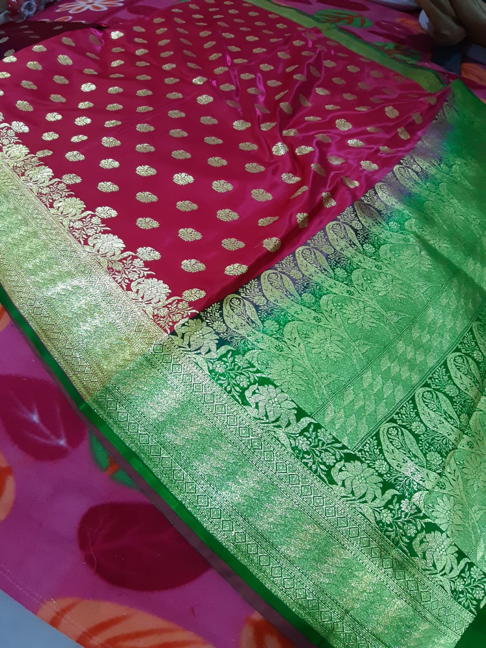 Red Green Koriyal Banarasi Silk Sarees - Dailybuyys