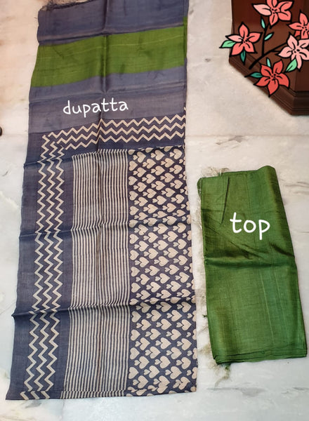 Green Block Printed Design Pure Silk Top & Dupatta