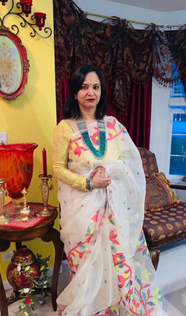 Beige Pure Silk Mark Certified Muslin Sarees - Dailybuyys