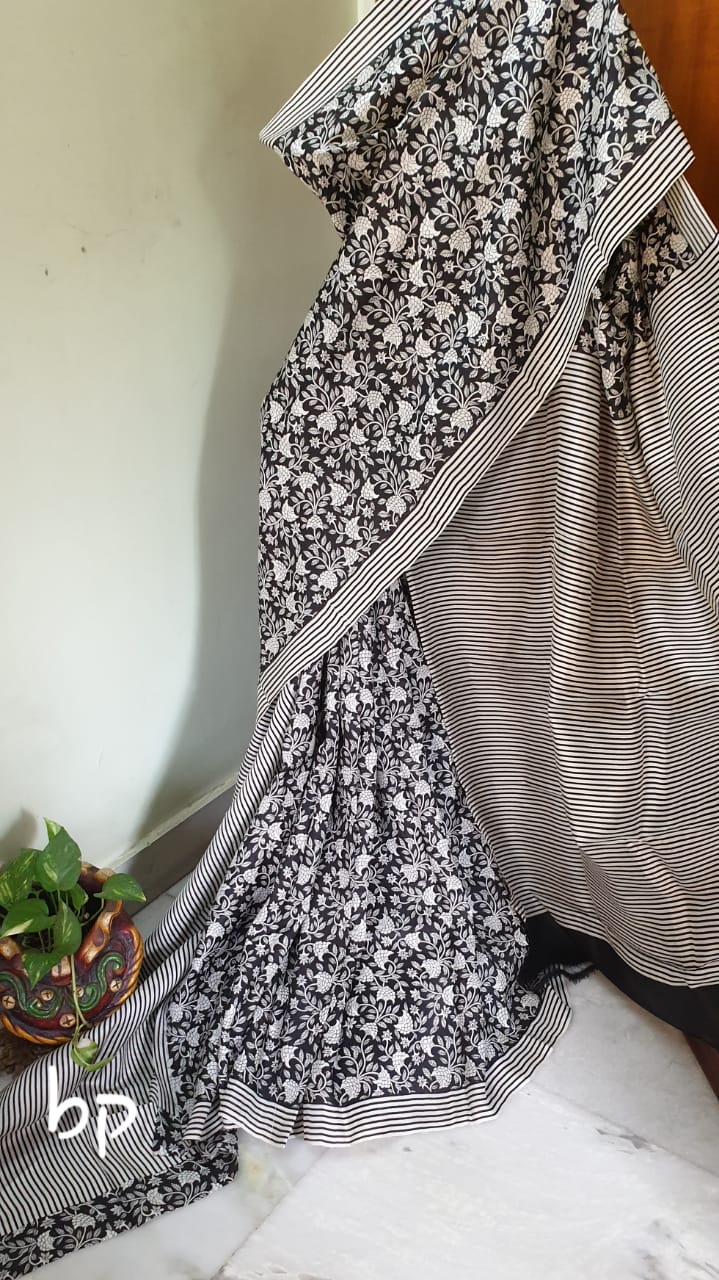 Grey Pure Block Printed Silk Mark Certified Bishnupuri Silk Sarees