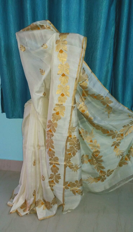 Beige Pure Hand Painted Silk Mark Certified Bishnupuri Silk Sarees - Dailybuyys