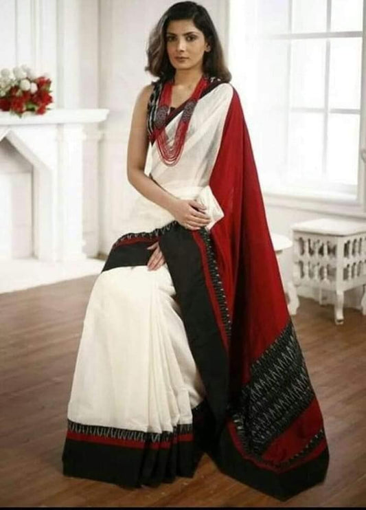 White Block Printed Pure Silk Mark Certified Bishnupuri Silk Sarees - Dailybuyys