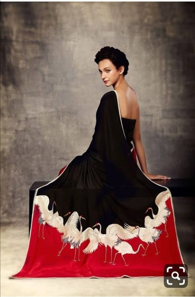 Black Red Hand Painted Pure Silk Mark Certified Murshidabad Silk Sarees - Dailybuyys