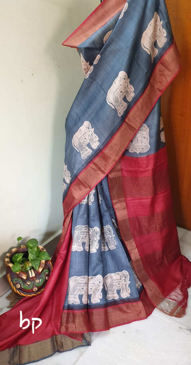 Grey Red Block Printed Zari Border Pure Silk Mark Certified Tussar Silk Sarees - Dailybuyys