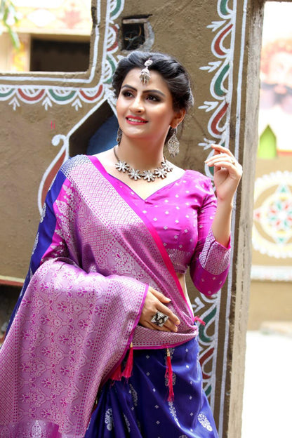 Self Weaved Dual Tone Heavy Blue Banarasi Silk Sarees - Dailybuyys