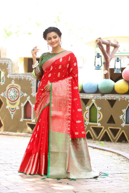 Self Weaved Dual Tone Heavy Red Banarasi Silk Sarees - Dailybuyys