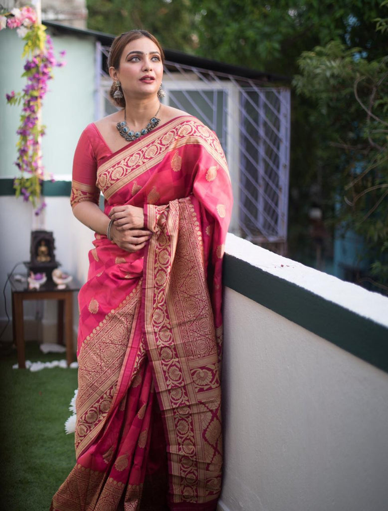 Purple Pink Handloom Weaving Banarasi Silk Sarees Get Extra 10% Discount on All Prepaid Transaction
